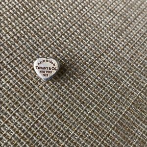 Tiffany & Co. Earring